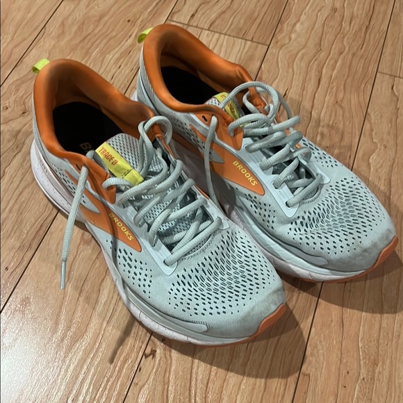 Brooks Shoes - Brooks mint and Orange Running Shoes